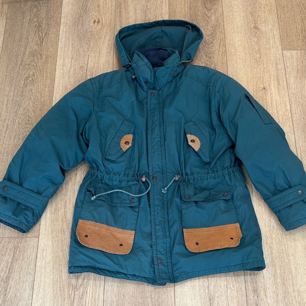 Vintage Green Down Parka Jacket with plaid interior